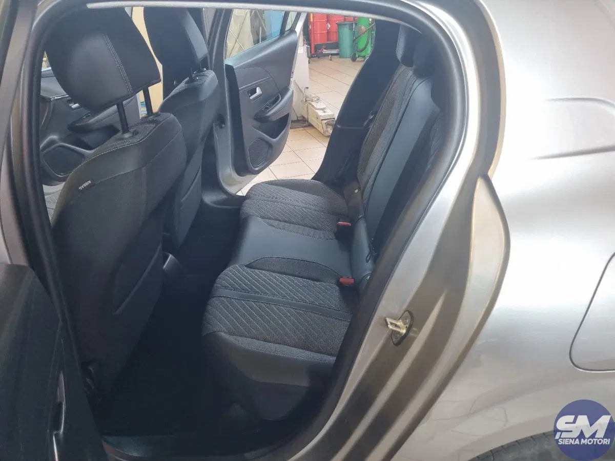 Peugeot 208 usata a Siena (17)