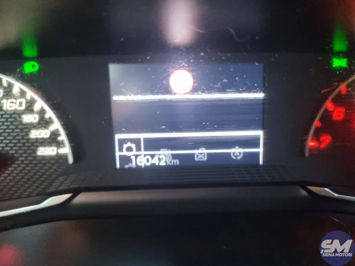 Peugeot 208 usata a Siena (9)