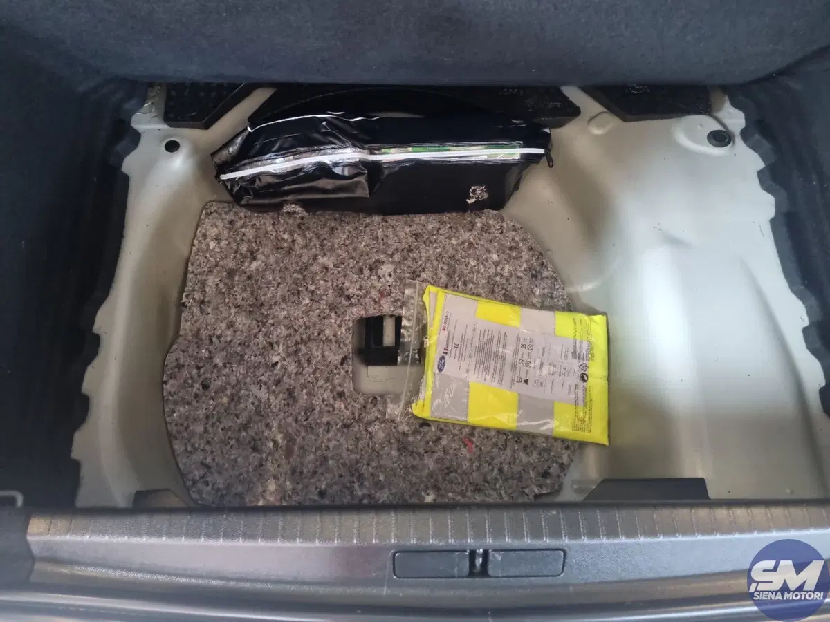 Opel Corsa usata a Siena (19)