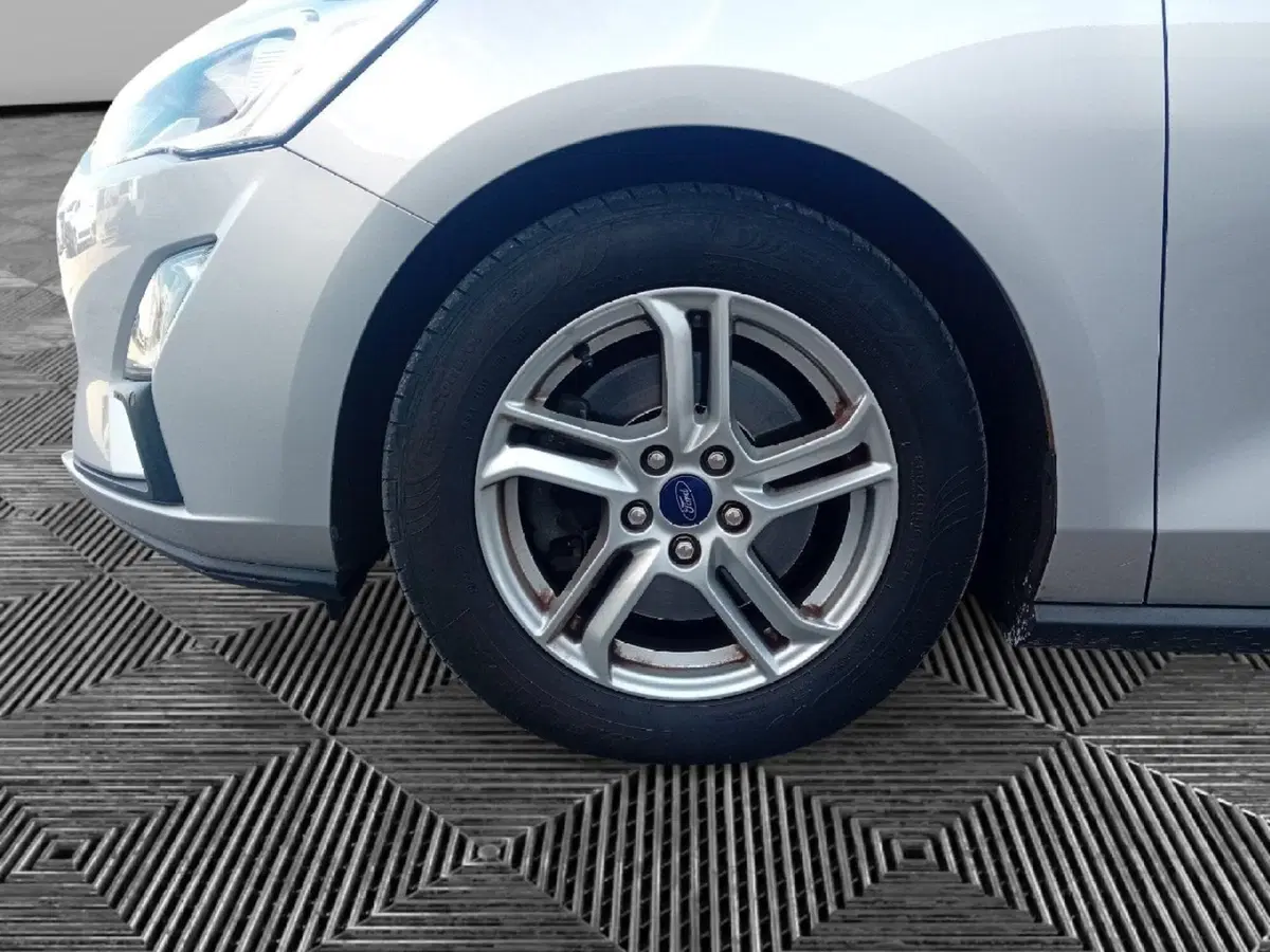 Ford Focus Station Wagon usata a Pordenone (9)