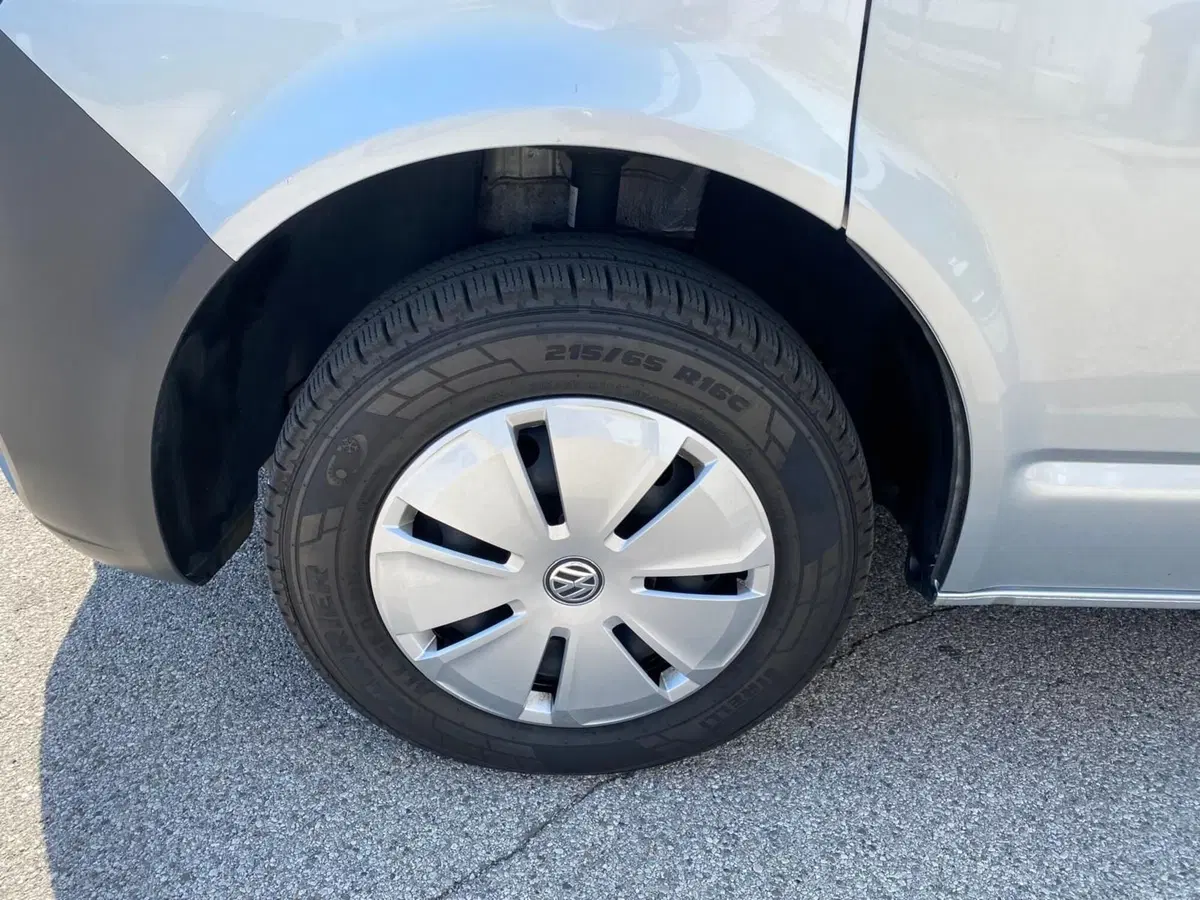 Volkswagen Veicoli Commerciali T6.1 usata a Treviso (6)