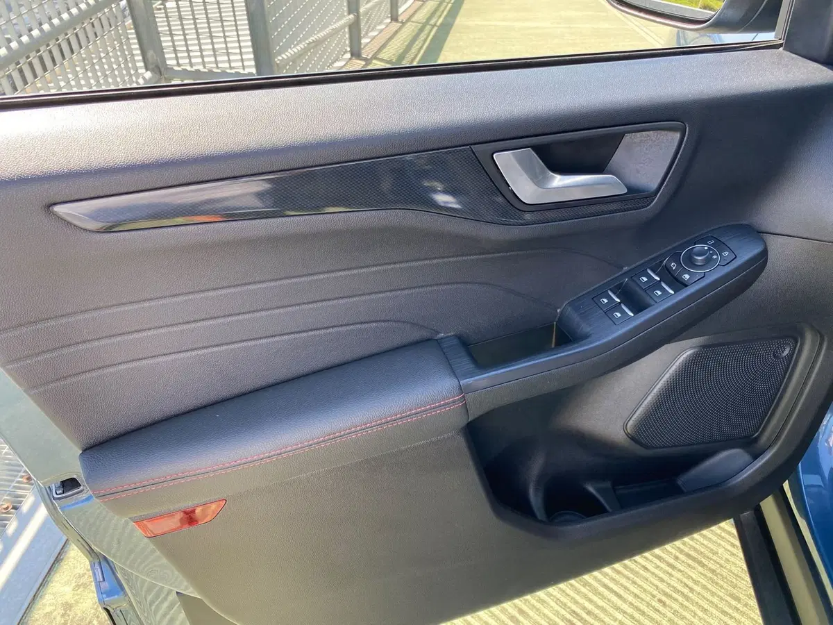 Ford Kuga usata a Treviso (8)
