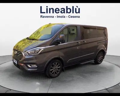 Ford Tourneo Custom 320 2.0 EcoBlue 170CV aut. PC Titanium del 2022 usata a Ravenna