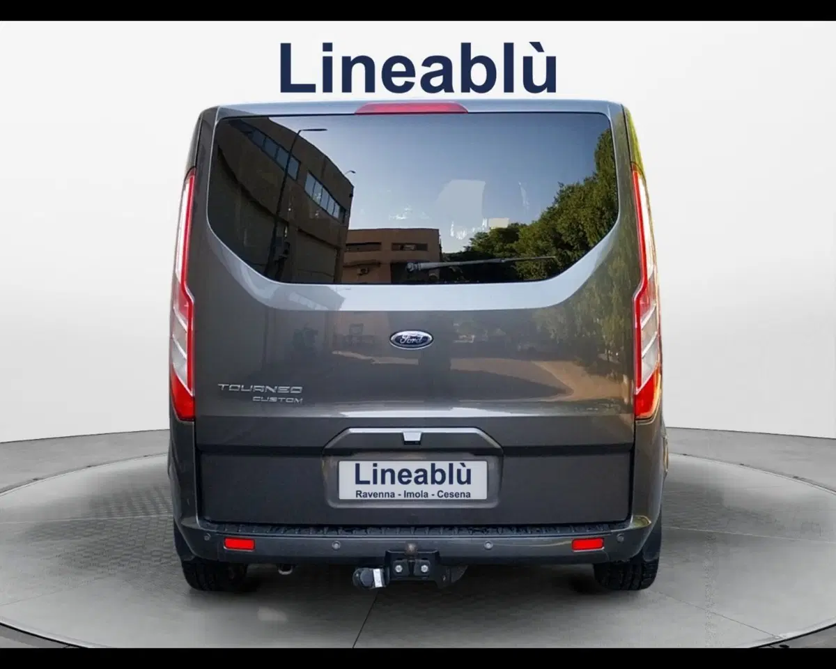 Ford Tourneo Custom usata a Ravenna (4)