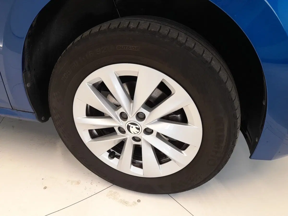 Skoda Kamiq usata a Bologna (7)