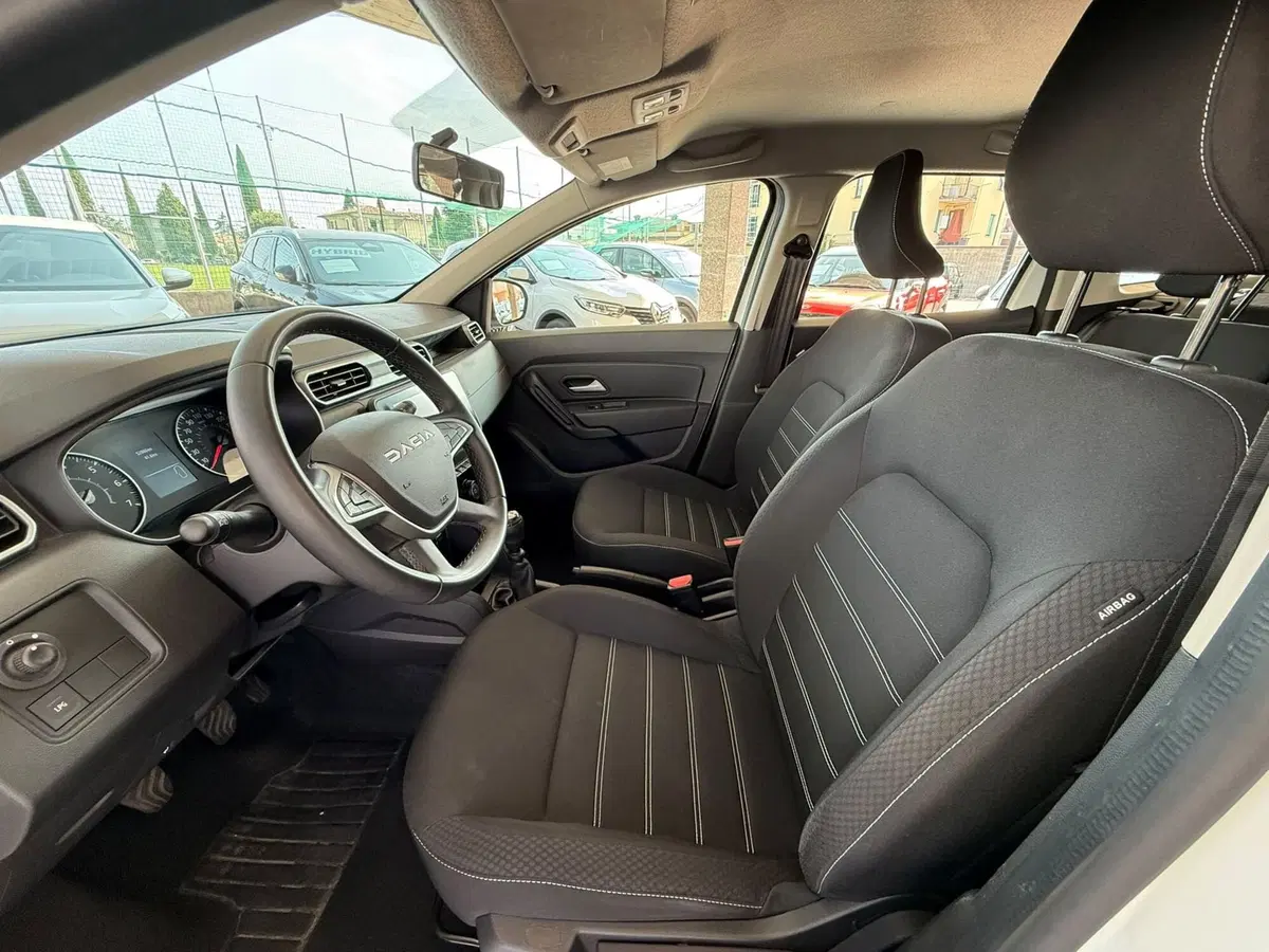 Dacia Duster usata a Brescia (11)