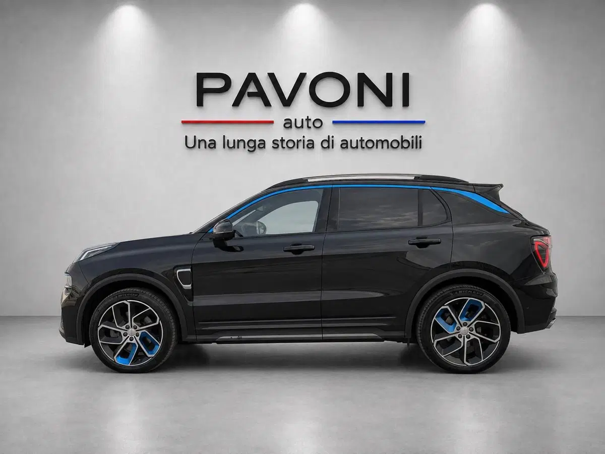 Lynk & Co 01 usata a Pescara (3)
