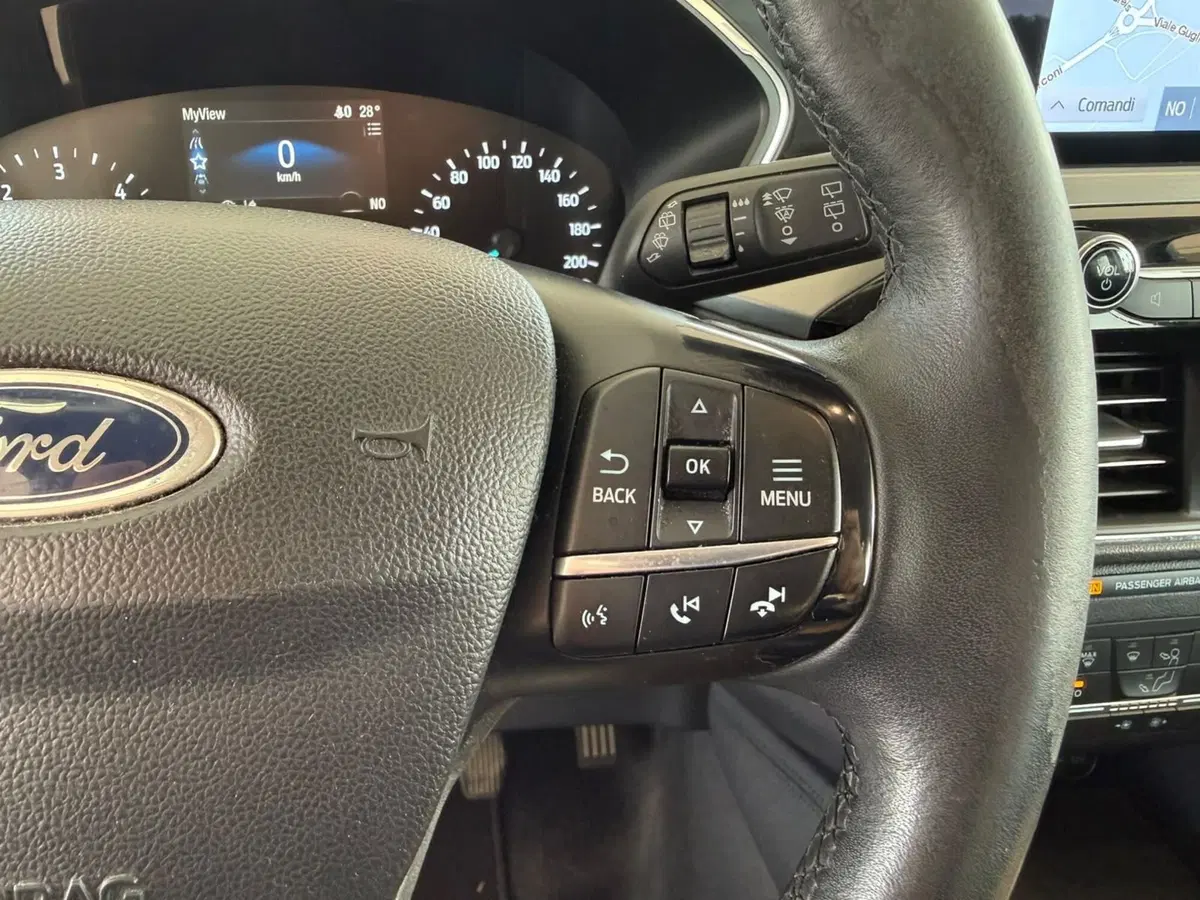 Ford Kuga usata a Brescia (14)