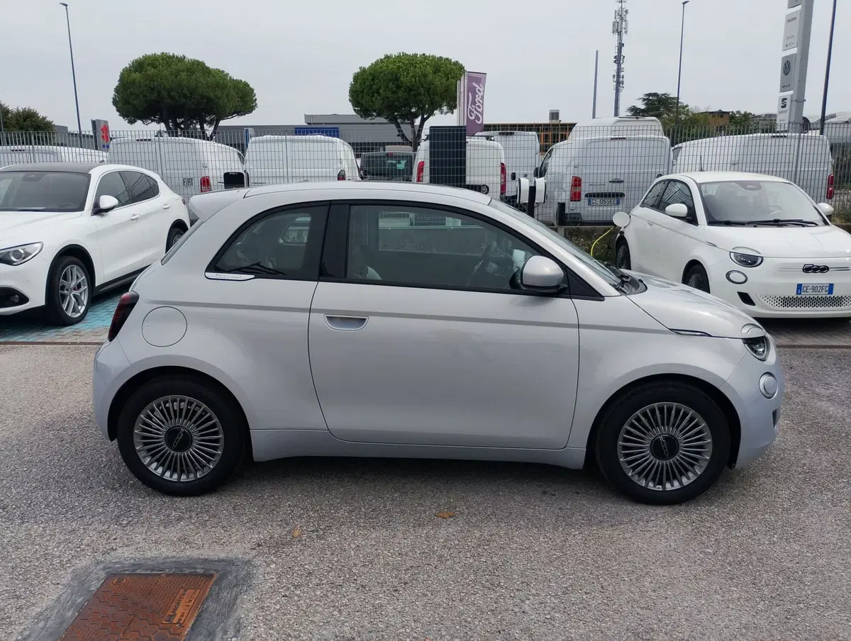 Fiat 500 nuova a Ravenna (7)