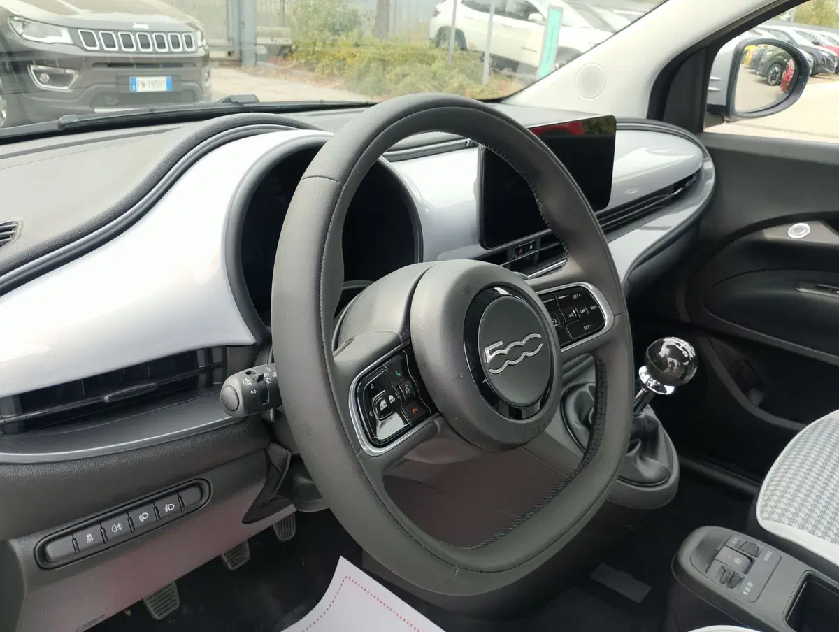 Fiat 500 nuova a Ravenna (4)