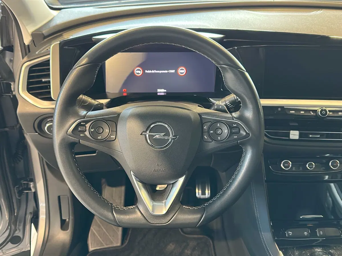 Opel Grandland usata a Vicenza (18)