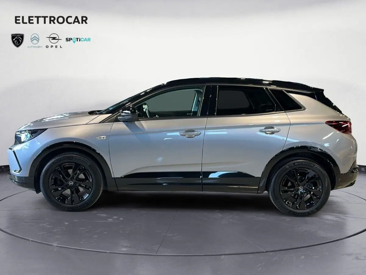 Opel Grandland usata a Vicenza (2)