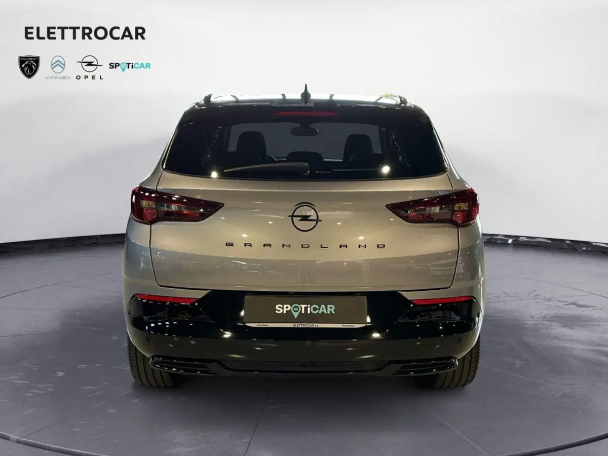 Opel Grandland usata a Vicenza (4)