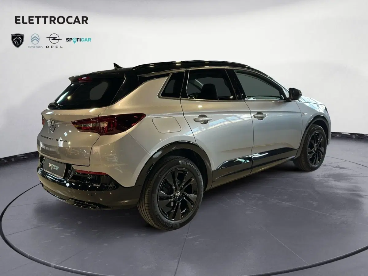 Opel Grandland usata a Vicenza (6)