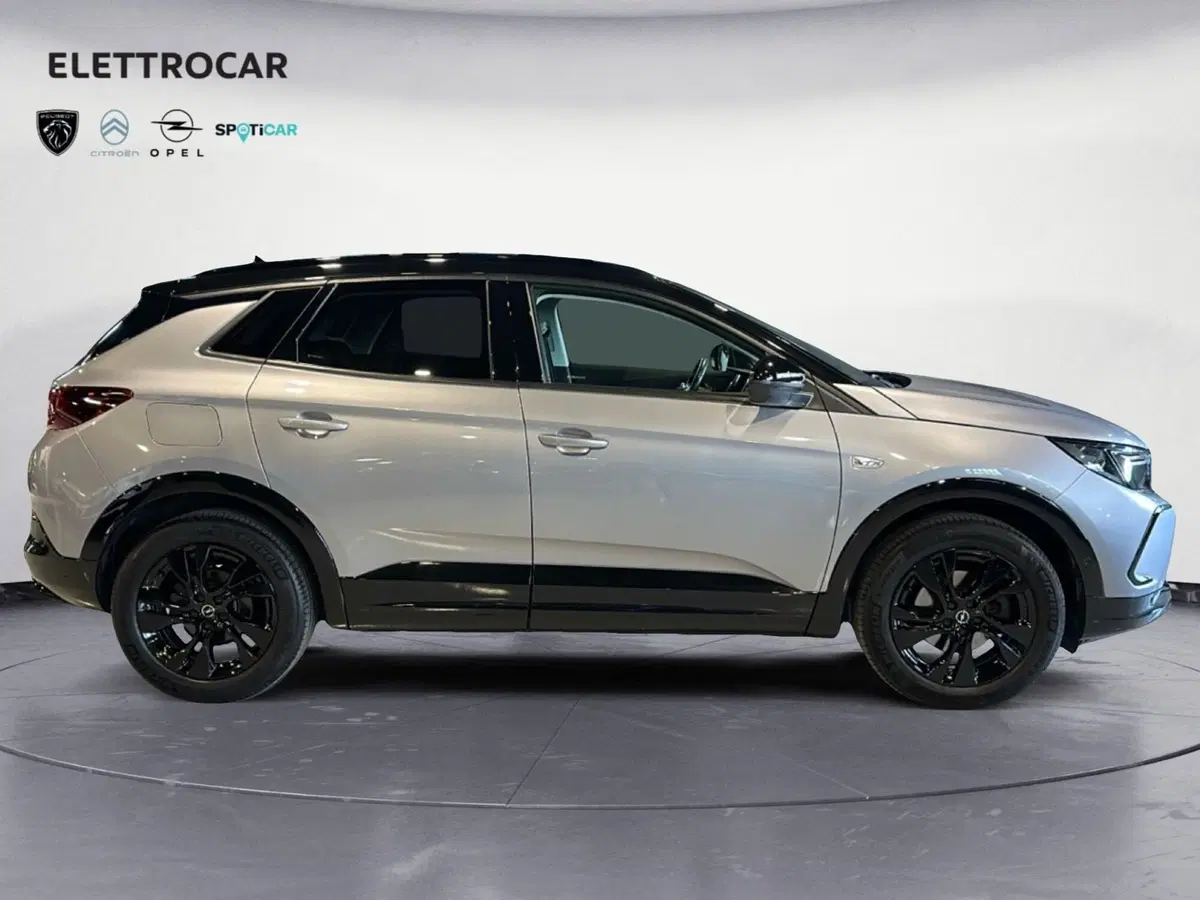 Opel Grandland usata a Vicenza (7)