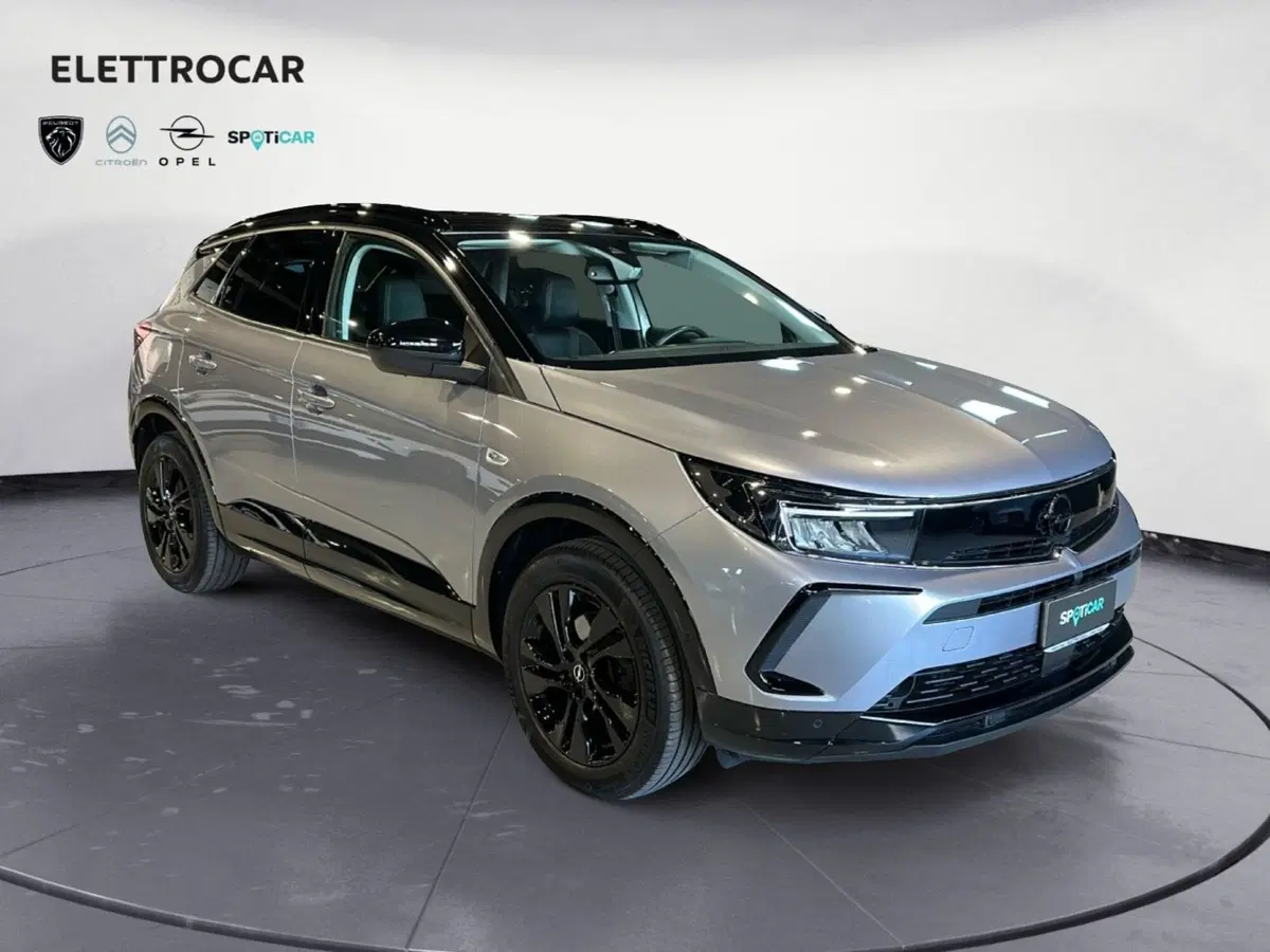 Opel Grandland usata a Vicenza (8)