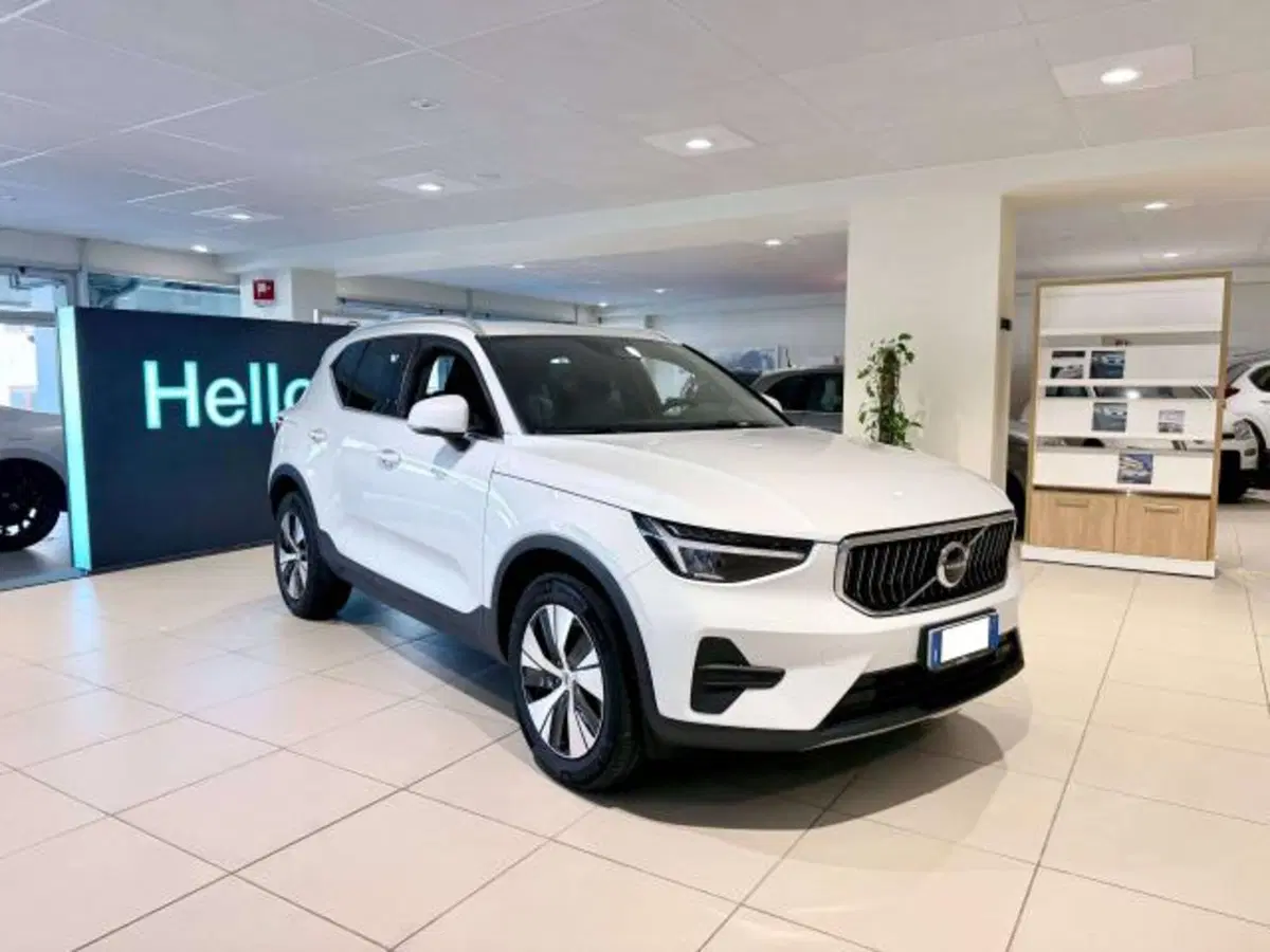 Volvo XC40 usata a Savona (4)