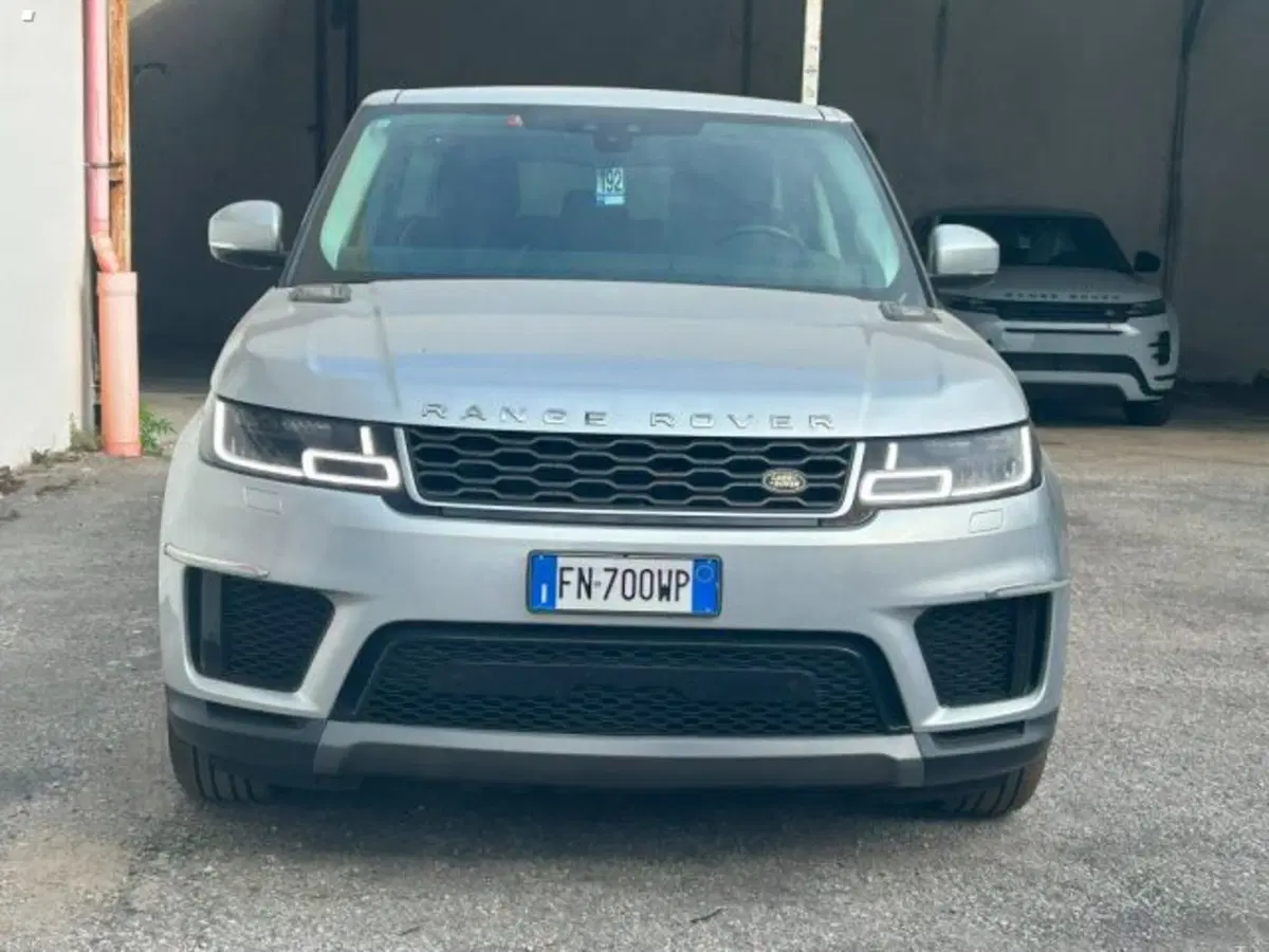 Land Rover Range Rover Sport usata a Lucca