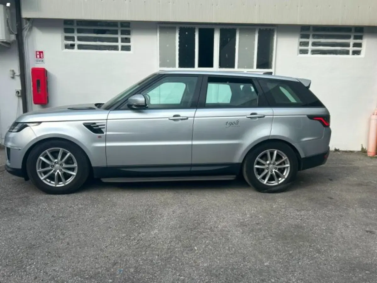 Land Rover Range Rover Sport usata a Lucca (5)