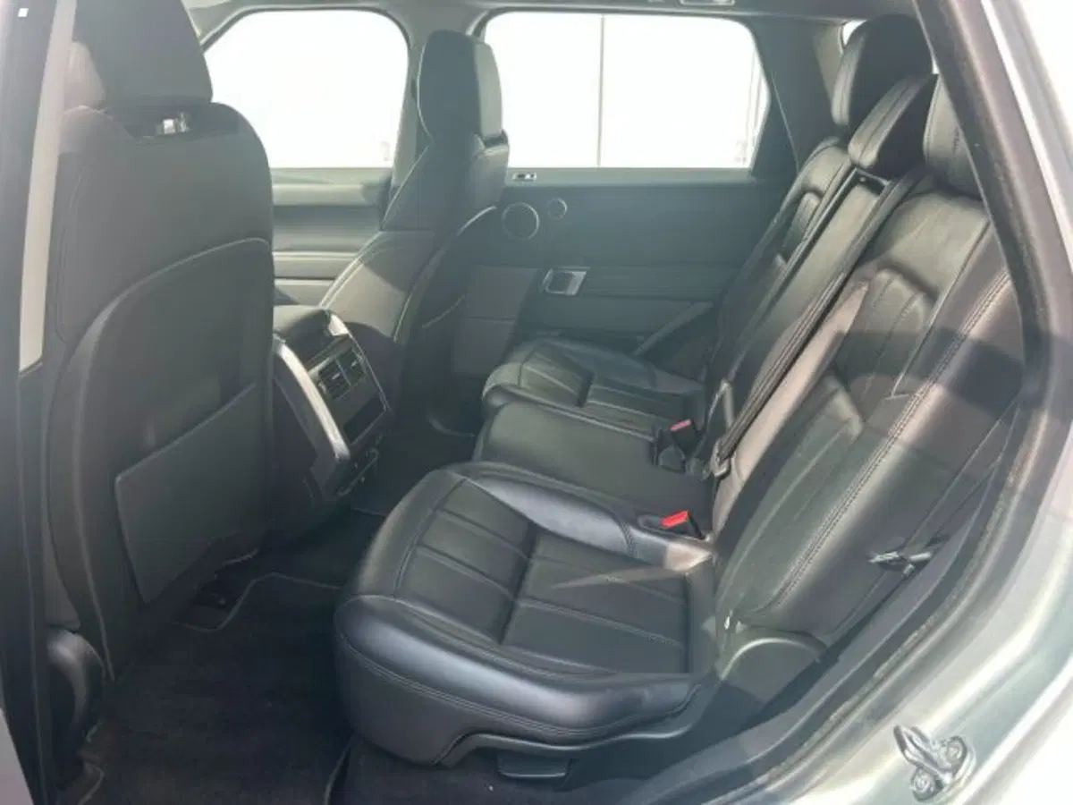 Land Rover Range Rover Sport usata a Lucca (9)