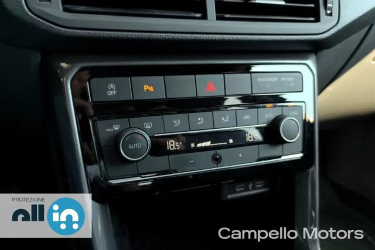 Volkswagen T-Cross usata a Venezia (12)