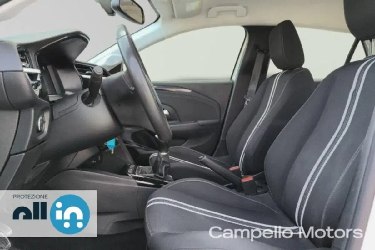 Opel Corsa usata a Venezia (8)