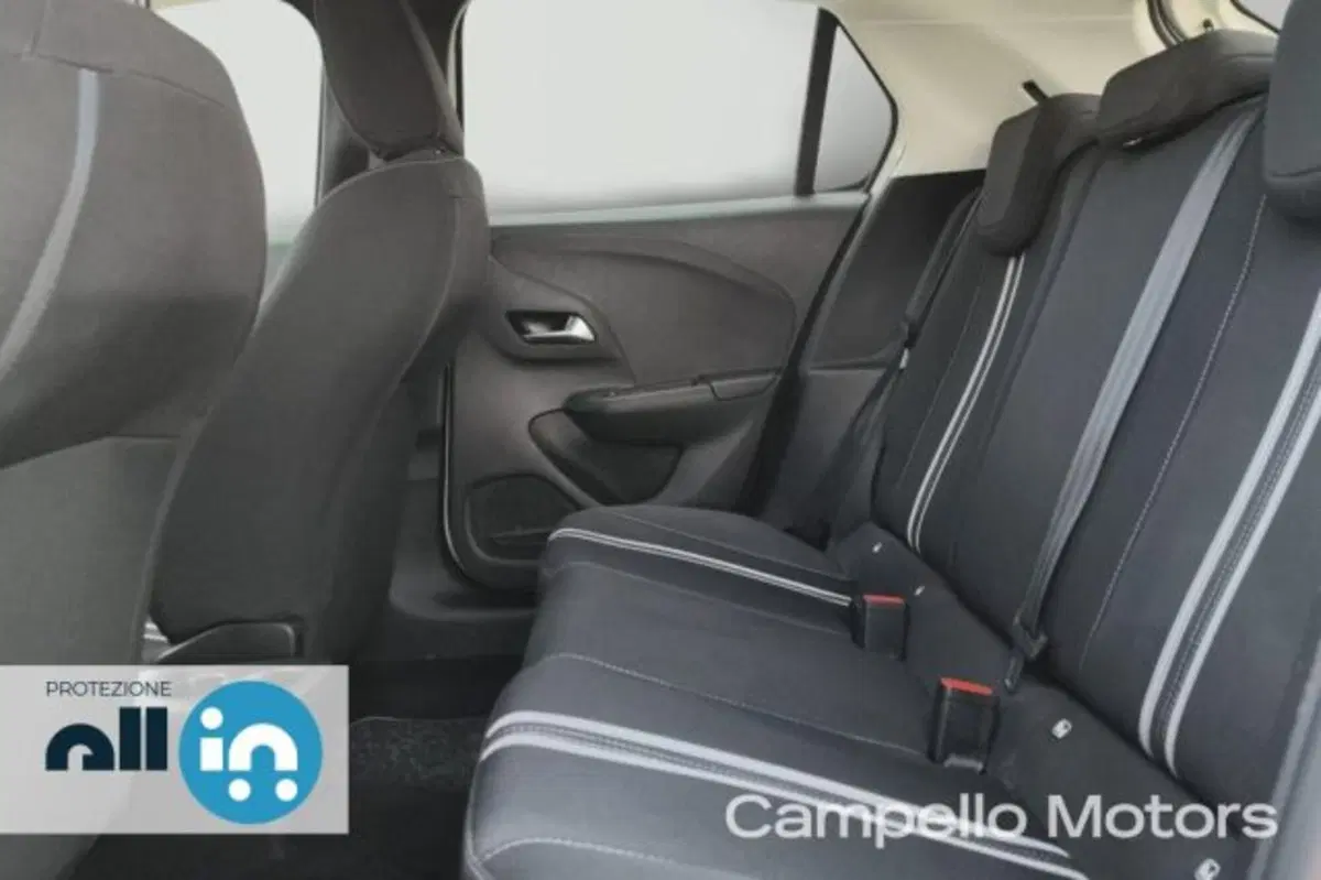 Opel Corsa usata a Venezia (9)
