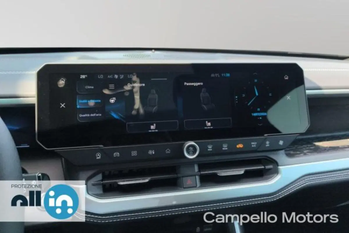 Jeep Compass nuova a Venezia (13)