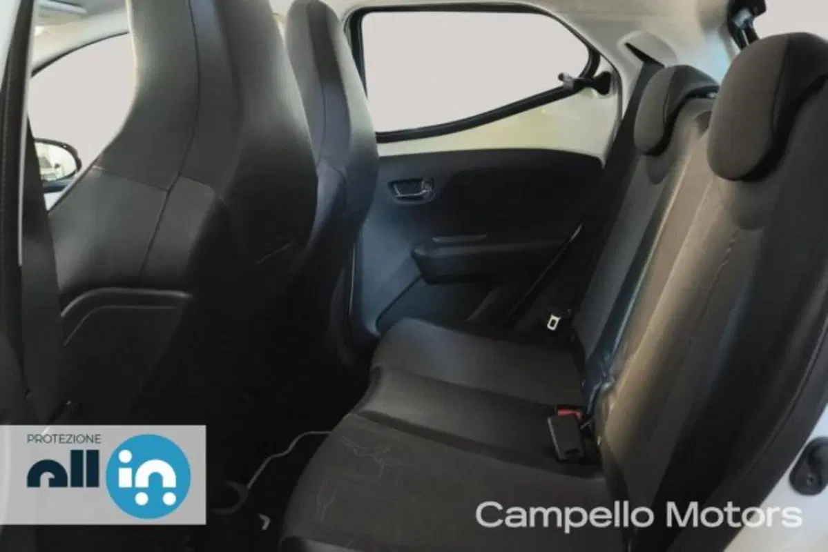 Toyota Aygo usata a Venezia (9)