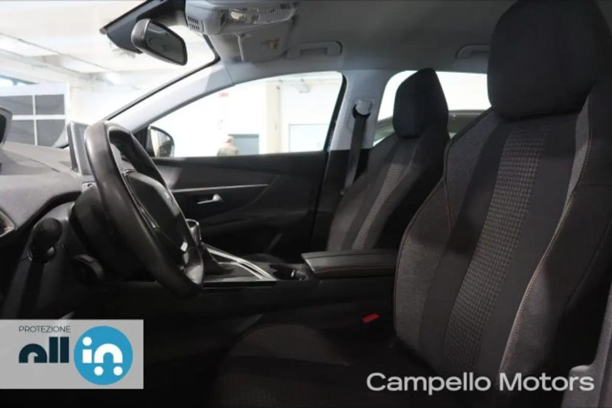 Peugeot 3008 usata a Venezia (5)