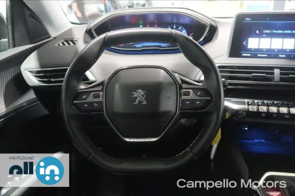 Peugeot 3008 usata a Venezia (8)