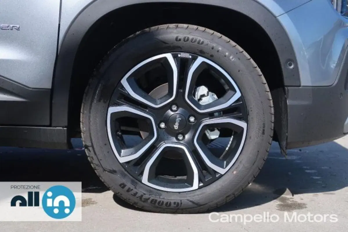 Jeep Avenger nuova a Venezia (19)