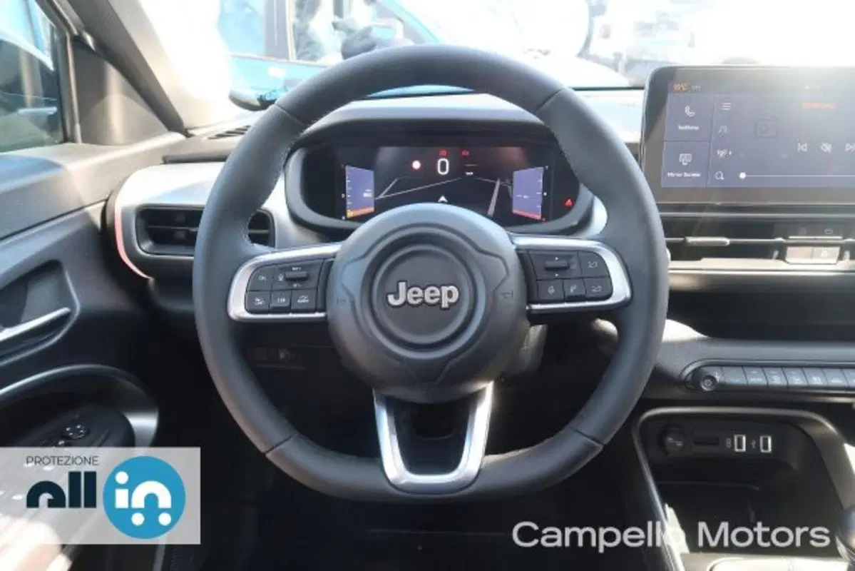 Jeep Avenger nuova a Venezia (8)