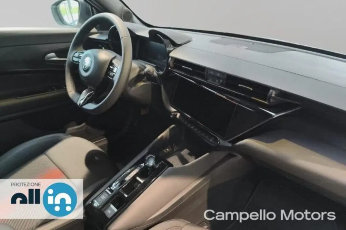Alfa Romeo Junior nuova a Venezia (11)