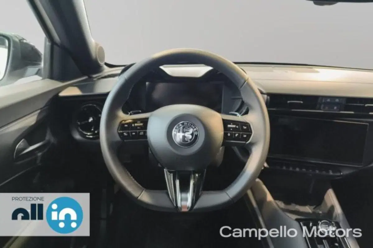 Alfa Romeo Junior nuova a Venezia (8)