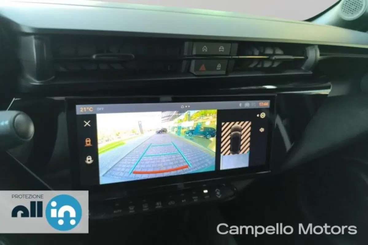 Alfa Romeo Junior nuova a Venezia (11)