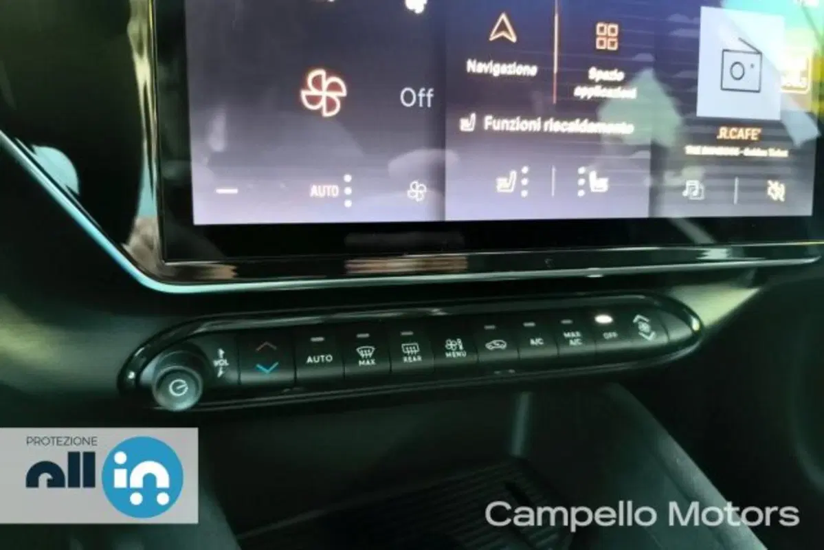 Alfa Romeo Junior nuova a Venezia (13)