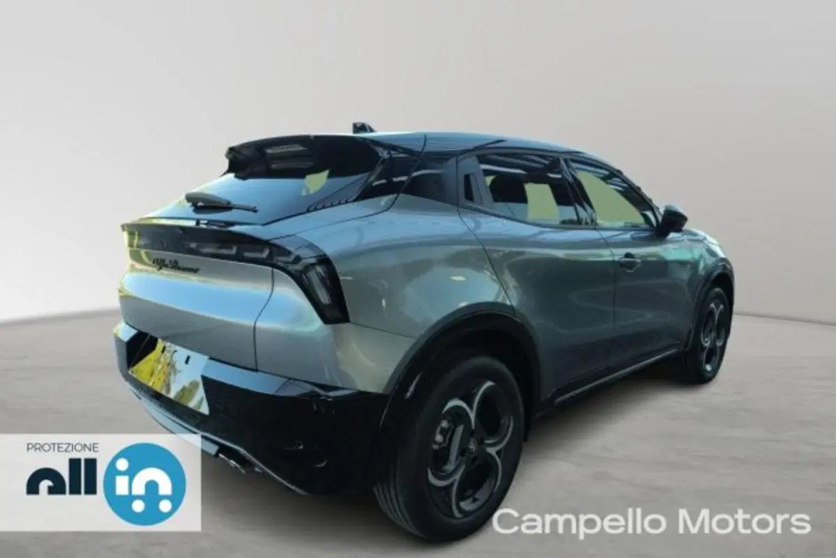 Alfa Romeo Junior nuova a Venezia (3)