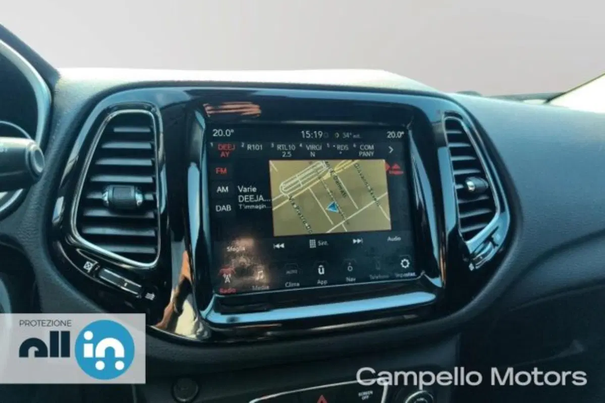 Jeep Compass usata a Venezia (11)