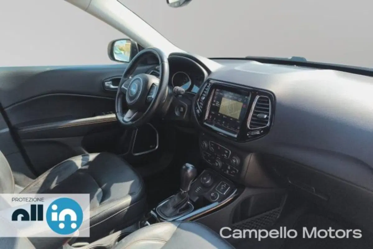 Jeep Compass usata a Venezia (15)