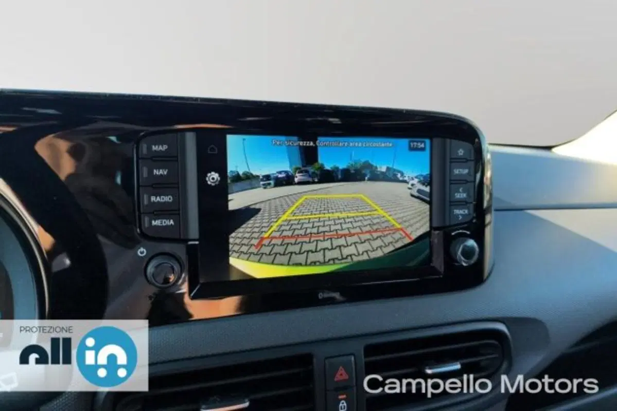 Hyundai i10 usata a Venezia (11)