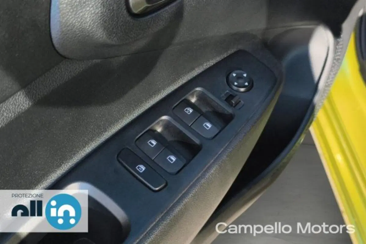 Hyundai i10 usata a Venezia (15)