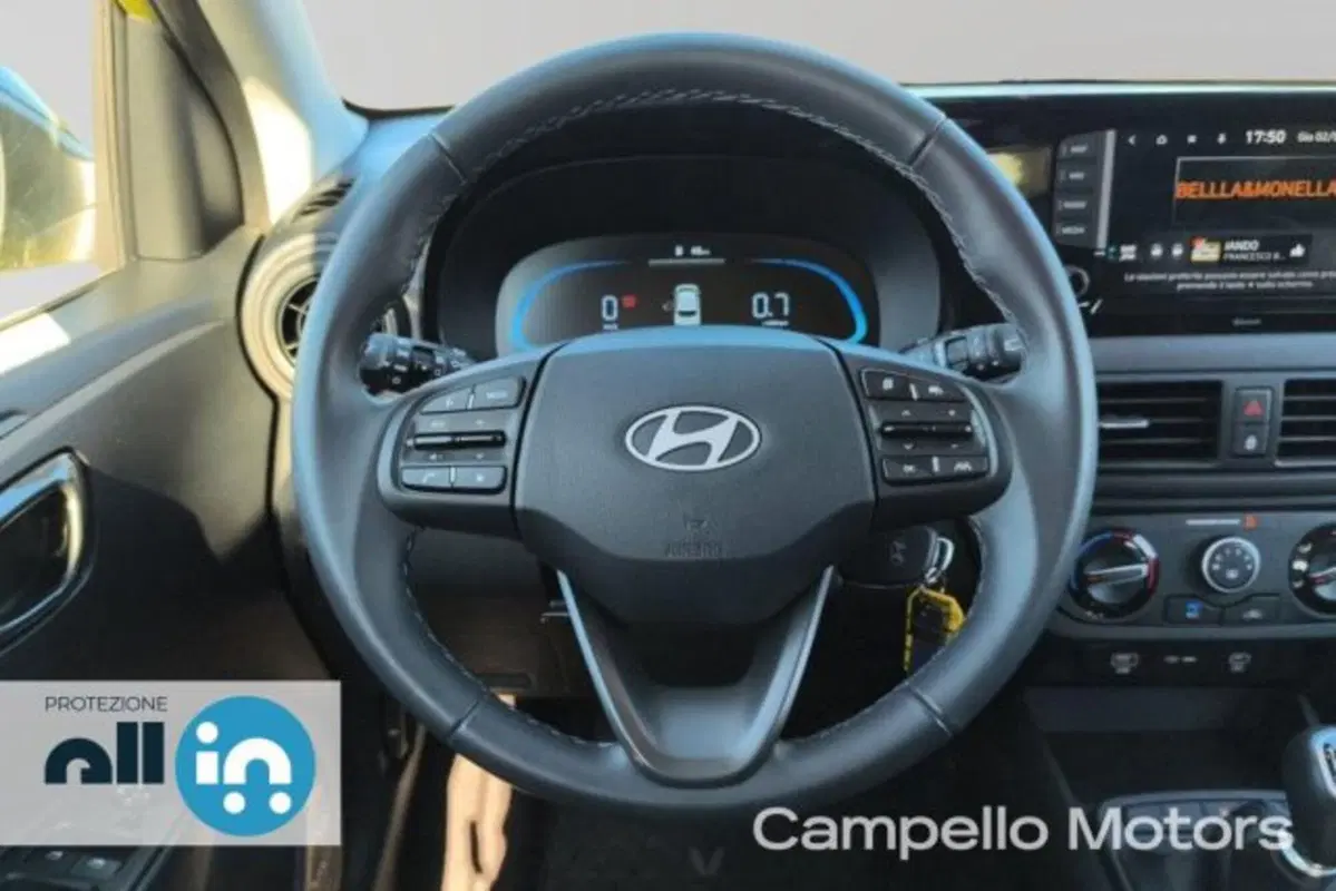 Hyundai i10 usata a Venezia (8)