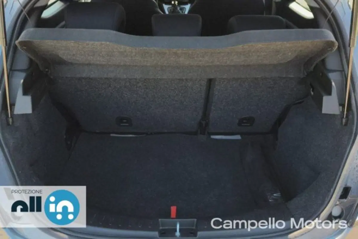 Lancia Ypsilon usata a Venezia (14)