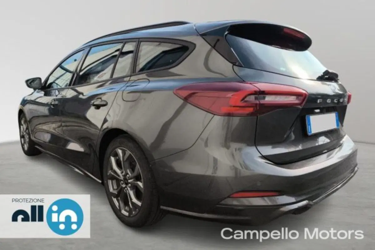 Ford Focus Station Wagon usata a Venezia (5)