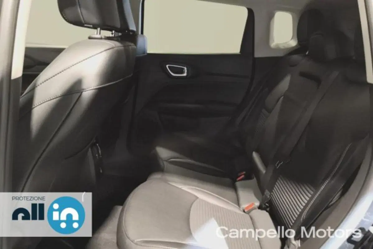 Jeep Compass usata a Venezia (6)