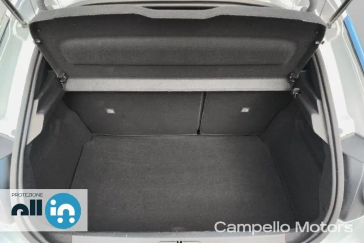 Opel Corsa usata a Venezia (18)