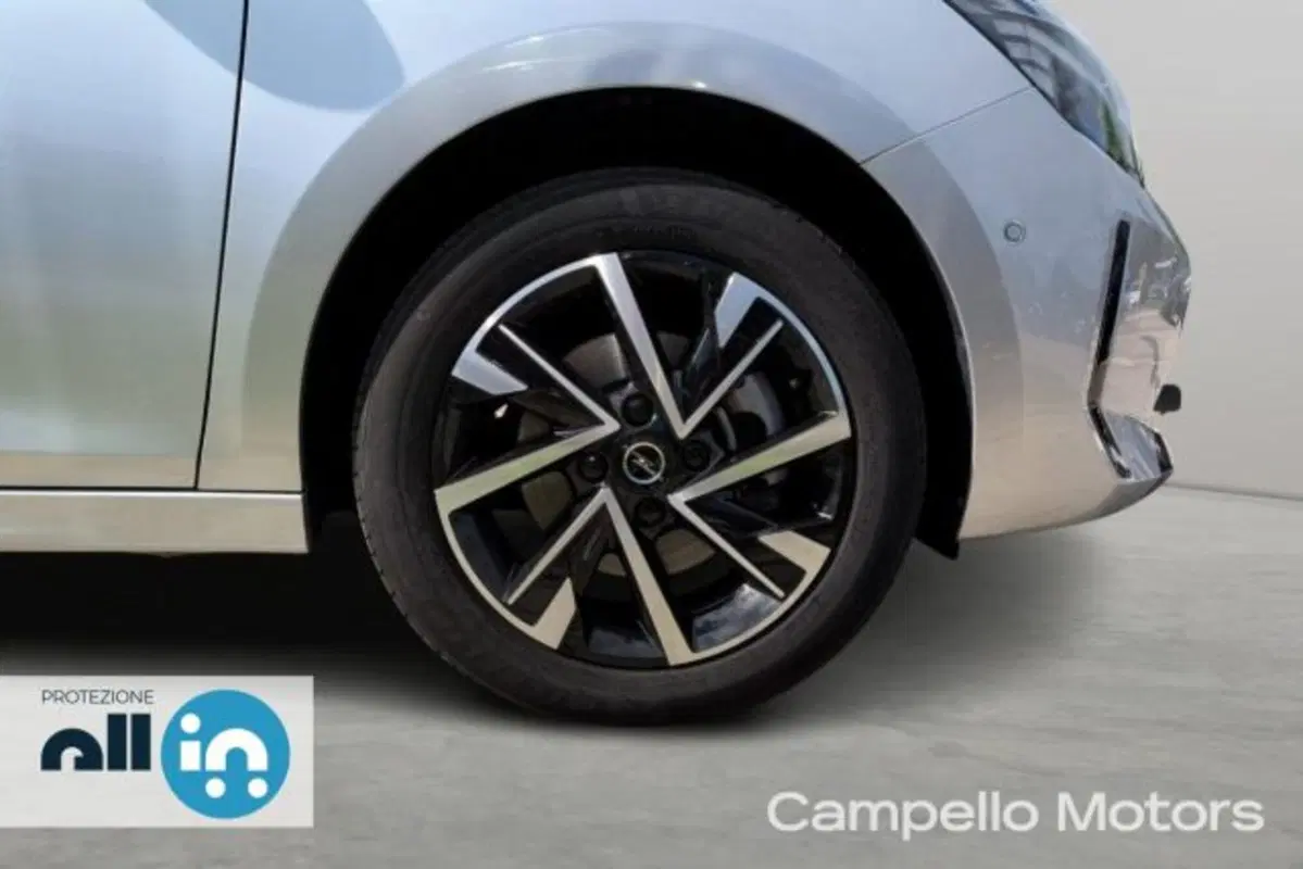 Opel Corsa usata a Venezia (19)