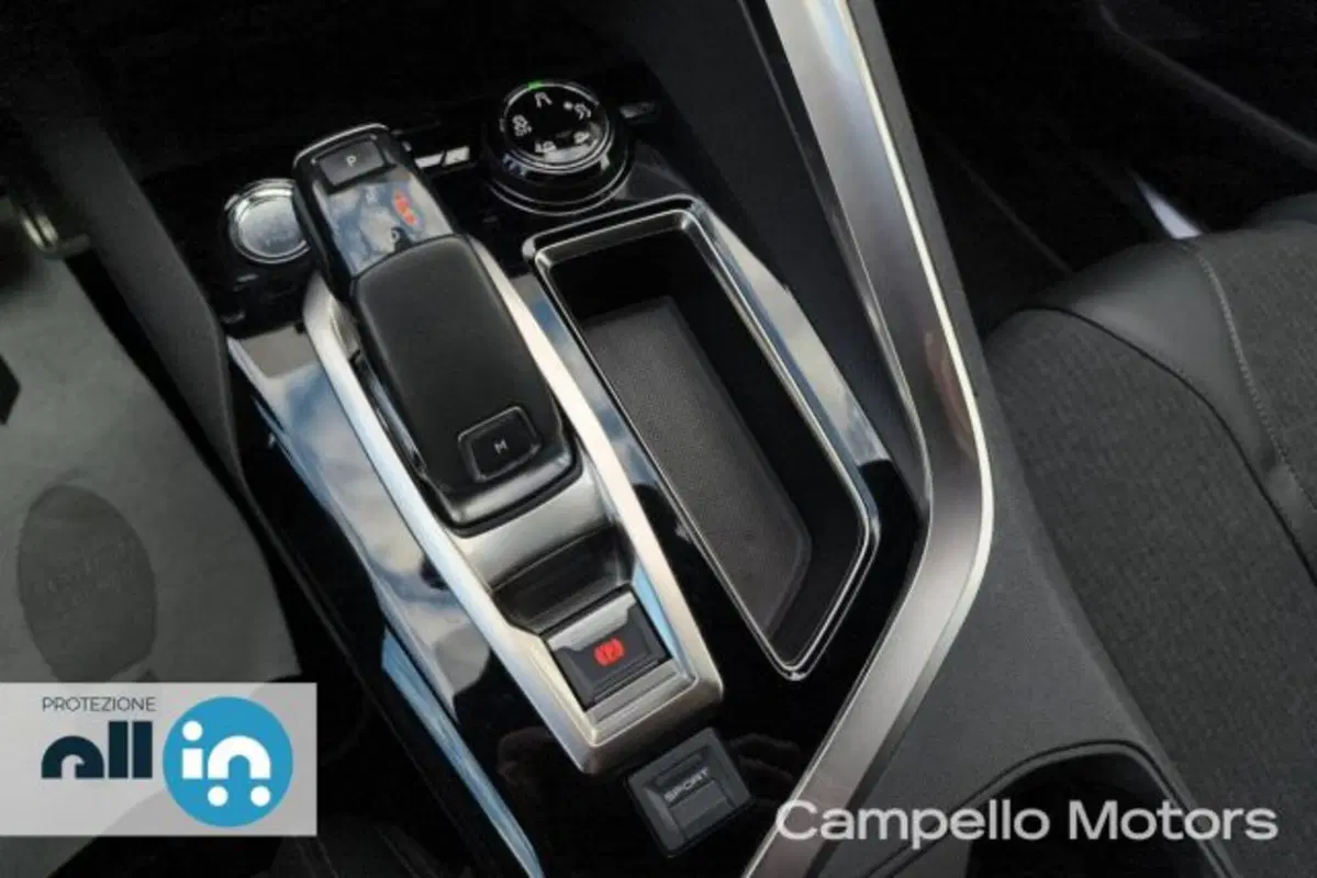 Peugeot 3008 usata a Venezia (13)