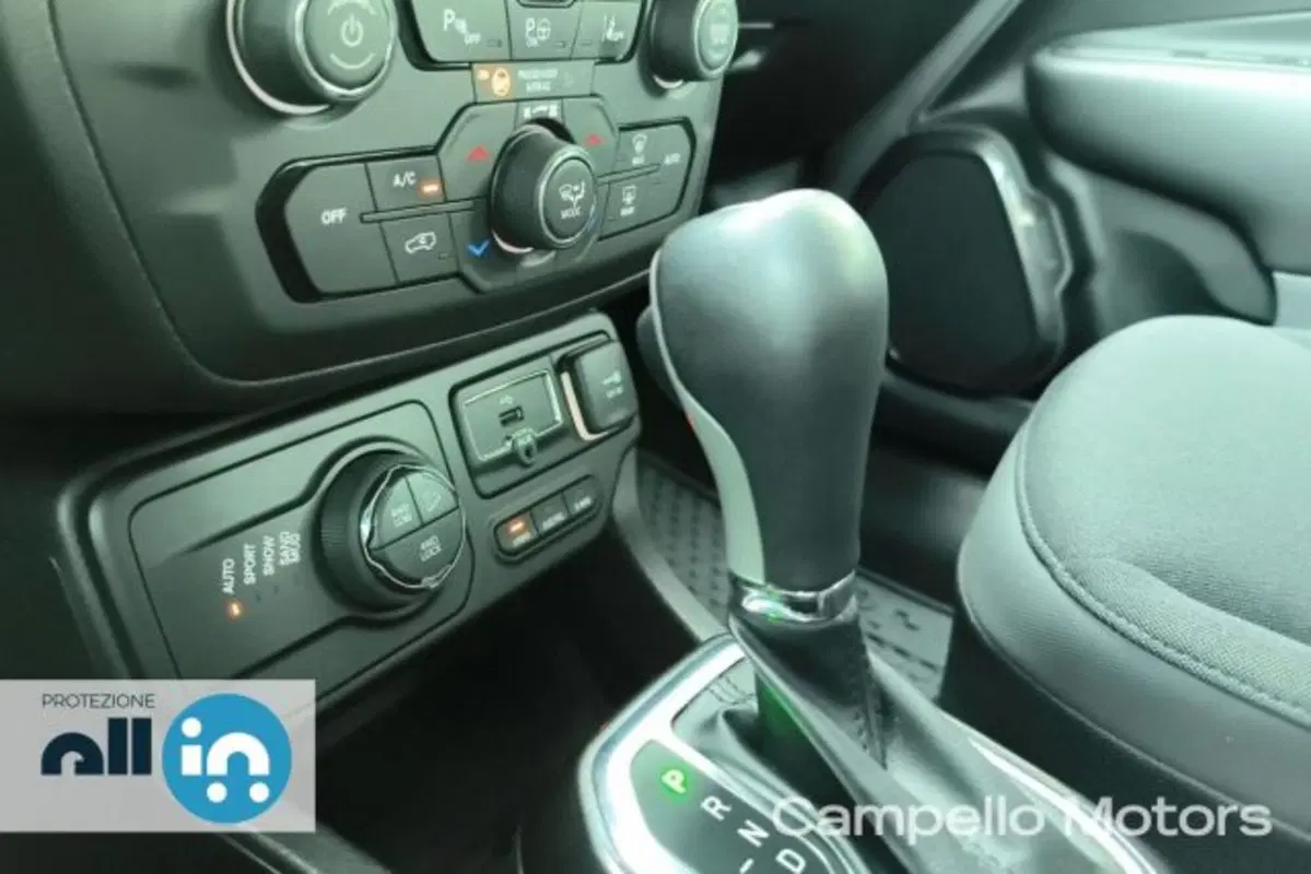 Jeep Renegade usata a Venezia (12)
